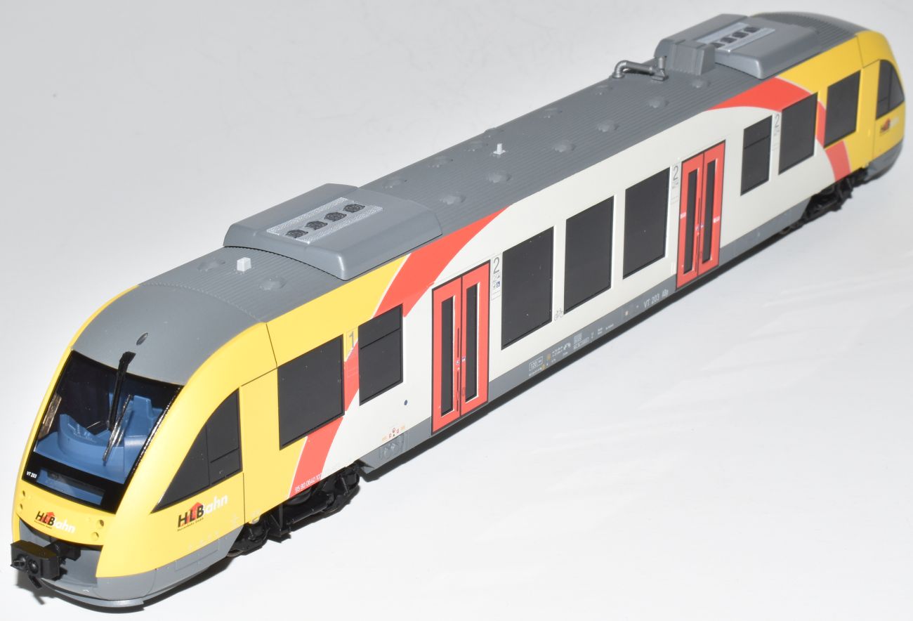 Artikel Bild: Märklin H0 36641 LINT 27 Dieseltriebwagen der HLB Ep. VI mfx mit Sound OVP